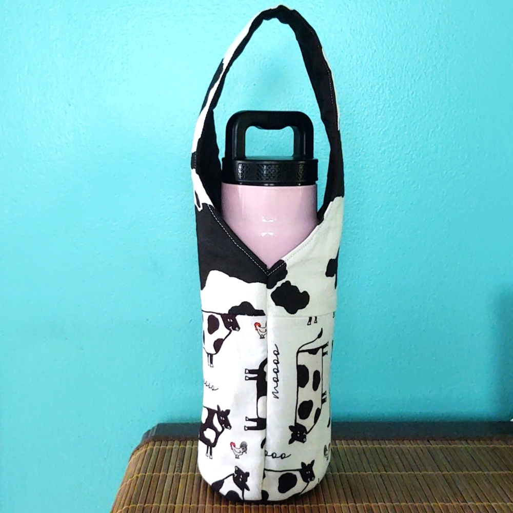 Water bottle caddy